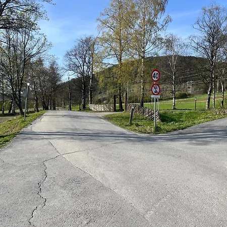 I Med Gratis Parkering Apartment