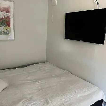 I Med Gratis Parkering Apartment